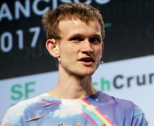 Благотворительность, Bitcoin-стартапы, статуи